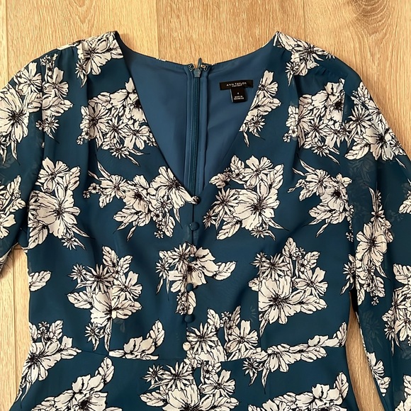 Ann Taylor - long, sheer sleeve, full skirt, lined teal colored floral dress. 4. - Picture 7 of 16